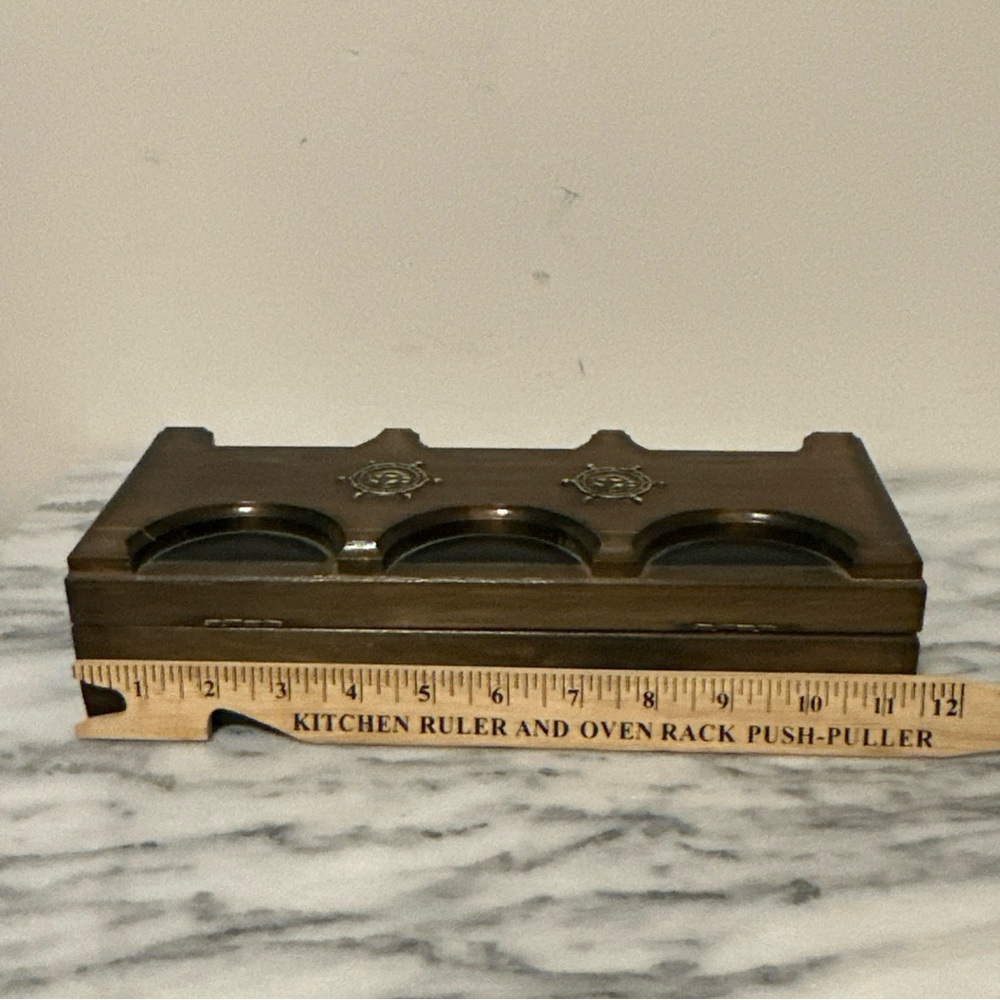 Wooden pirates chest jewelry Box sailboat/ sailboat wheel details - Picture 8 of 16